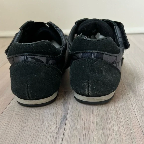 Coach Kyrie Monogram Fabric and Suede Velcro Strap Sneakers Gray size 7 - Picture 5 of 7